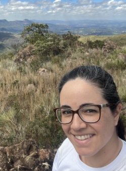 Luciana Cunha Resende Moreira